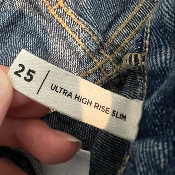 Pacsun Ultra High Rise Slim Jeans, Size 25, Medium Wash - Picture 4 of 7